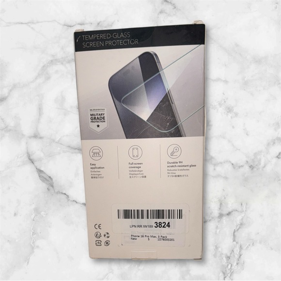 ESR Tempered-Glass Screen Protector for IPhone 16 Pro Max NIB - Picture 2 of 2